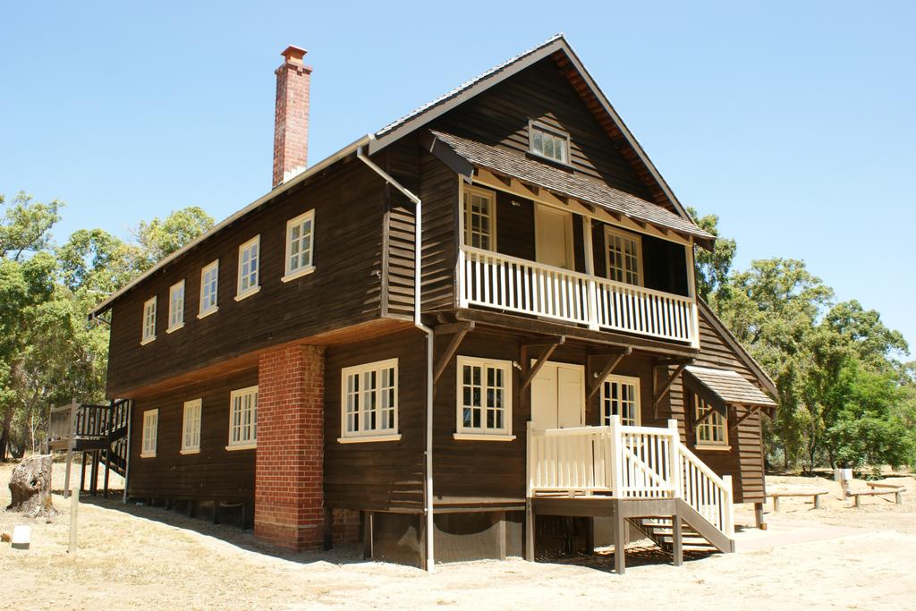 Pinjarra WA Accommodation Bookings