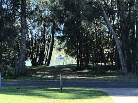 FAIRVIEW 25A - Waterfront Home - Accommodation Bookings 0