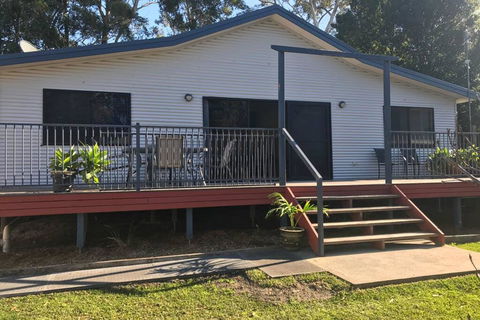 FAIRVIEW COTTAGE 25B - Waterfront Accommodation - Accommodation Bookings 2
