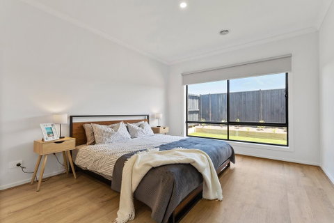 Family Holiday Paradise - New Modern Beach House - Accommodation Bookings 2