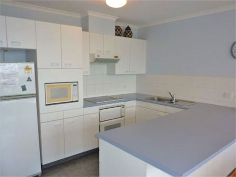 Fathoms 14 - Mollymook - Accommodation Bookings 2