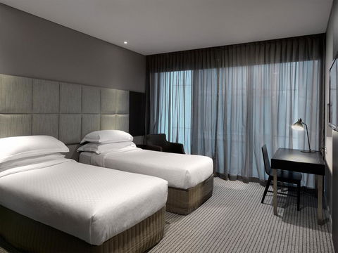 Four Points By Sheraton Brisbane - Accommodation Bookings 1