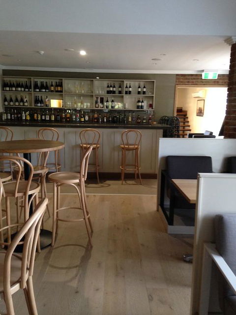 Francis Phillip Motor Inn And The Lodge - Accommodation Bookings 3