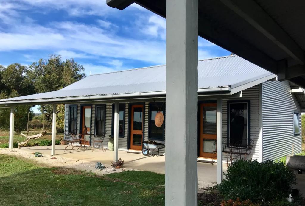  Accommodation Bookings