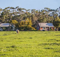 Freshwater Creek Cottages  Farm Stay - Accommodation Bookings