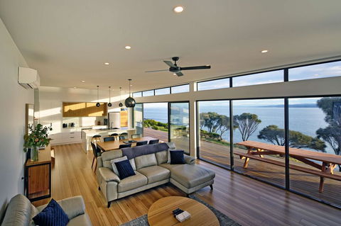 Freycinet Coastal Retreat - Accommodation Bookings 0