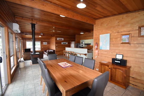 Freycinet On The Bay - Accommodation Bookings 2