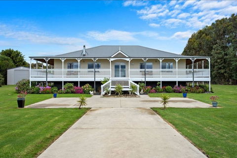 GALBRAITH BEACH STUDIO 2 - Accommodation Bookings 1
