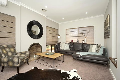Garden City Luxury Apt - Accommodation Bookings 0