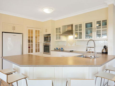 Gareth House - Accommodation Bookings 0