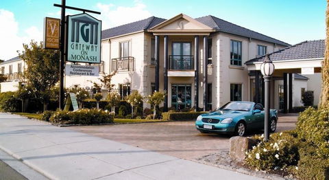 Gateway On Monash - Accommodation Bookings 1