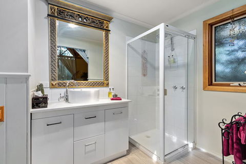 Gembrook Cottages - Accommodation Bookings 2