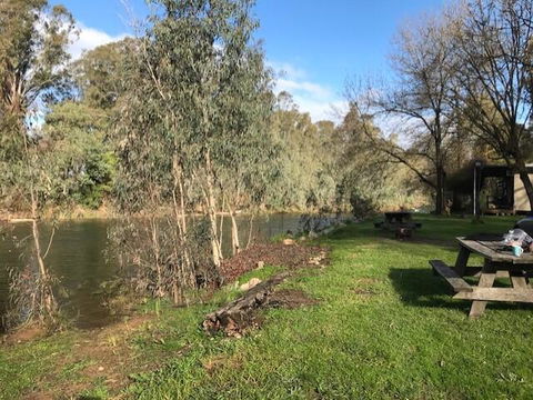 Gentle Annie Caravan Park - Accommodation Bookings 3