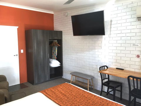 Gin Gin Village Motor Inn Motel - Accommodation Bookings 2