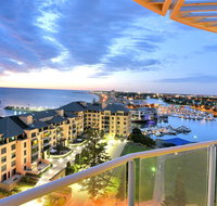 GLENELG Five Stars - Accommodation Bookings