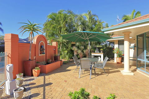 Golden Cane Bed & Breakfast - Accommodation Bookings 0