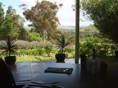 Golden Chain Garden Motor Inn Gundagai - Accommodation Bookings 2