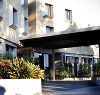 Golden Pebble Hotel - Accommodation Bookings