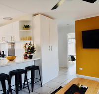 Goldie Apartment