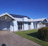 Golf and Beach Retreat - Accommodation Bookings