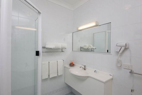 Golf Club Motor Inn Wingham - Accommodation Bookings 3
