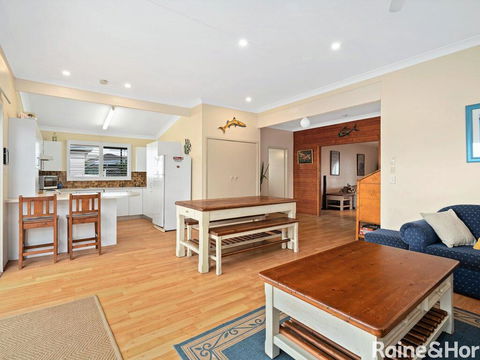 Gone To The Beach - 40 Coogee Ave, The Entrance No - Accommodation Bookings 3
