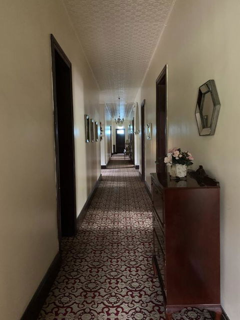 Grand Neath Hotel - Accommodation Bookings 3