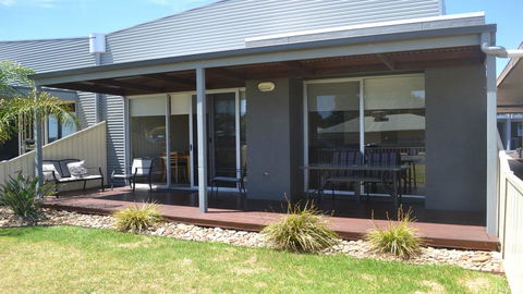 Grange Water View Yarrawonga - Accommodation Bookings 3