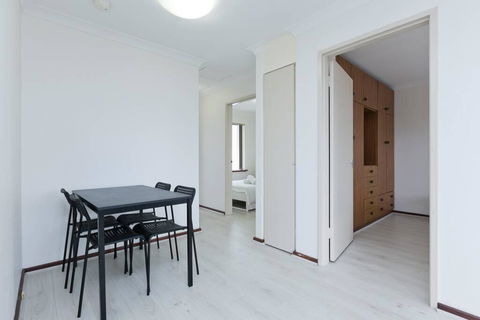 Great Location Unit Near South Perth & City & Zoo - Accommodation Bookings 0