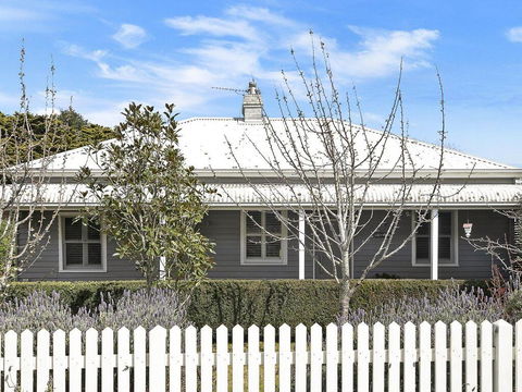 Greywood - Classic Highlands Charm & Serene Living - Accommodation Bookings 0