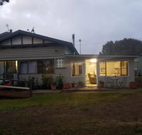 Happy Pig Farm - Accommodation Bookings