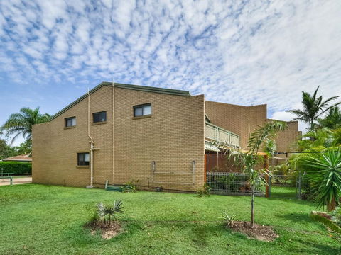 Harbour Court On The Bay - Accommodation Bookings 1