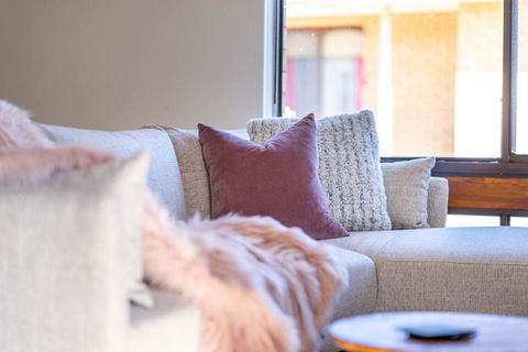 Harmony At Henley Beach-Wifi - Nespresso - Netflix - Accommodation Bookings 2