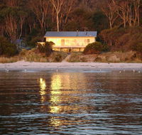 Harpers On The Beach