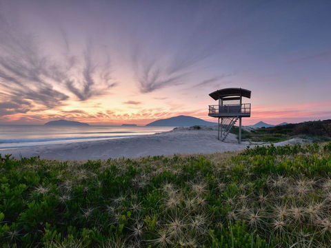 Hawks Nest Accommodation - Accommodation Bookings 1