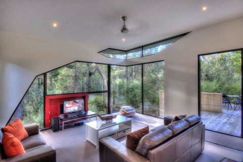 Hazards Rim - Accommodation Bookings 1