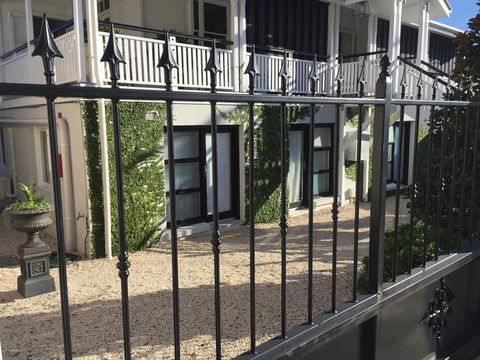 Heal House - Accommodation Bookings 2