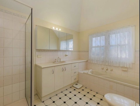 Heart Of Geelong Entire Townhouse Sleeps 8 - Accommodation Bookings 0