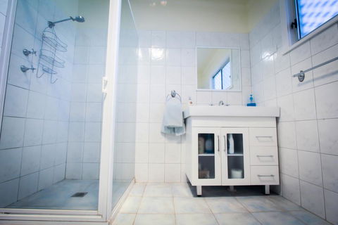 Heather's Mica Cottage - Accommodation Bookings 2