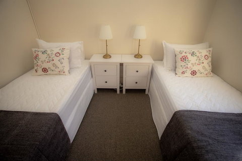 Helensburgh Hotel - Accommodation Bookings 2