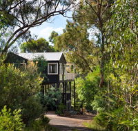 Hepburn Pool House