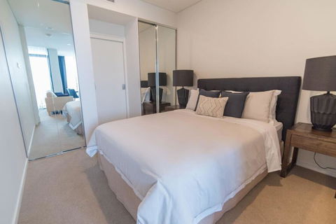 High End Living In Brisbane City - Accommodation Bookings 2