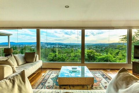 Highview - Accommodation Bookings 0