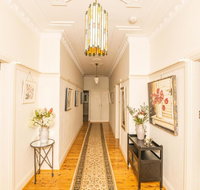 Hillside Cottage  Comfy Spacious Walk to CBD  Stannies - Accommodation Bookings