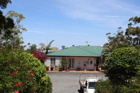 Hilltop On Tamborine - Accommodation Bookings 0