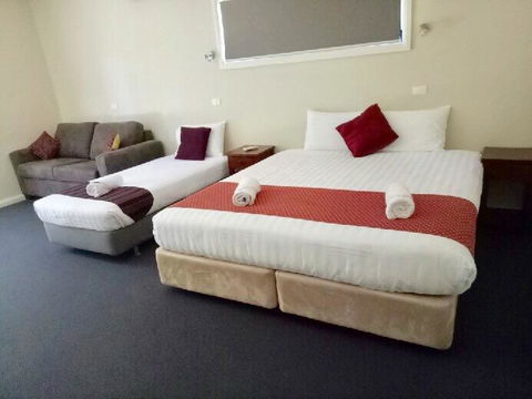 Hillview Farmstay - Accommodation Bookings 2