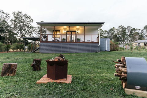 Hinterland Boutique Cottages -Cozy Cottage - Accommodation Bookings 2