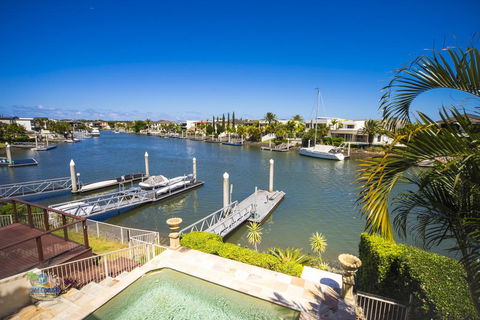 Holiday Home Luxe @ Sanctuary Cove - Accommodation Bookings 1