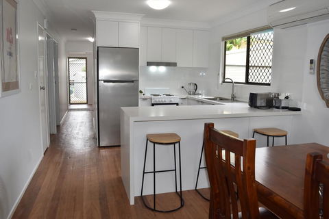 Holiday House - Accommodation Bookings 2