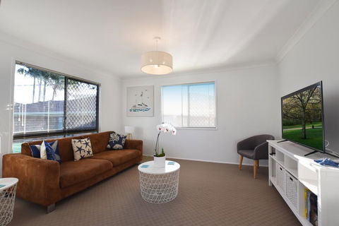 Holiday House - Accommodation Bookings 3